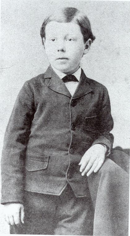 Frank Lloyd Wright at 9
